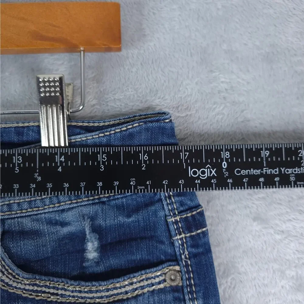 Maurices Shorts Womens 11/12 Blue Denim Cutoff Booty Hotpants Distressed 3